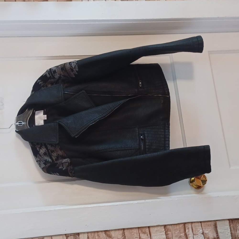 Xhilaration black faux leather  Size XXLARGE